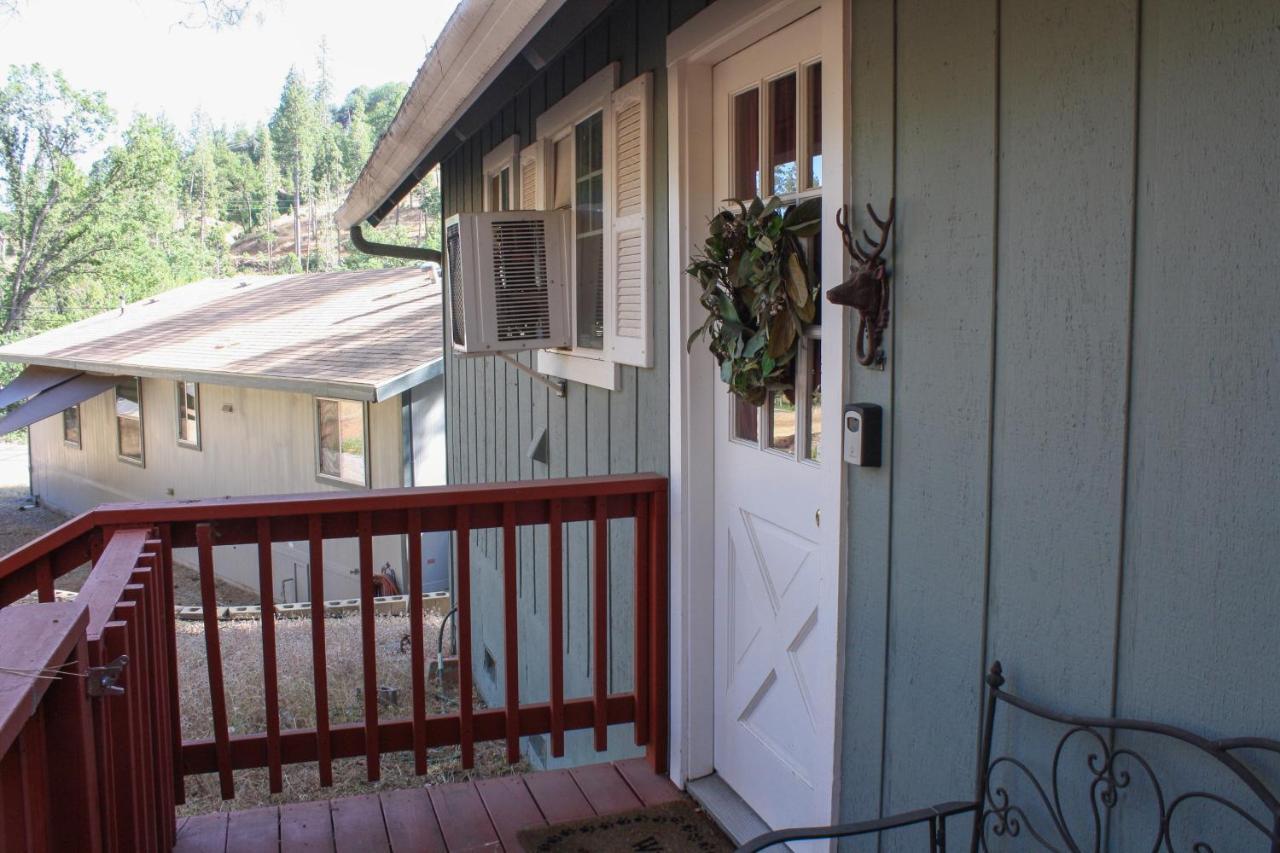 Mellow Deer Groveland Exterior photo